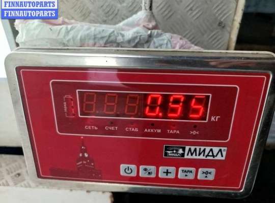 купить Стекло форточки двери задней правой на Volkswagen Touran