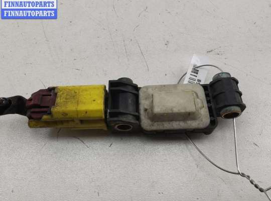 купить Датчик удара (Airbag) на Audi A4 B7 (2004-2008)