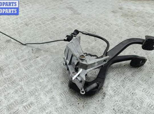 купить Узел педальный на BMW 3 E90/E91/E92/E93 (2005-2013)