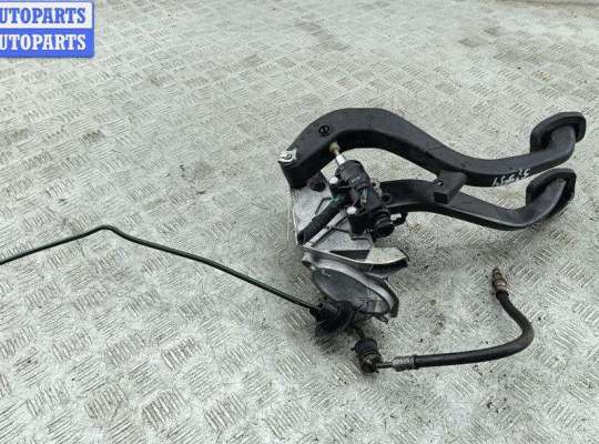 купить Узел педальный на BMW 3 E90/E91/E92/E93 (2005-2013)