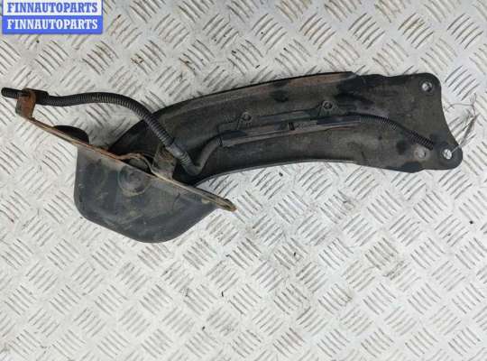 Рычаг подвески задний правый VG2756739 на Volkswagen Passat B6