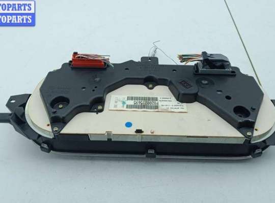 купить Щиток приборный (панель приборов) на Renault Scenic I (1996-2003)