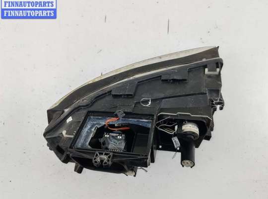 купить Фара правая на Audi A4 B6 (2001-2004)