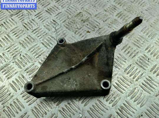 купить Кронштейн КПП опорный на Renault Scenic I (1996-2003)