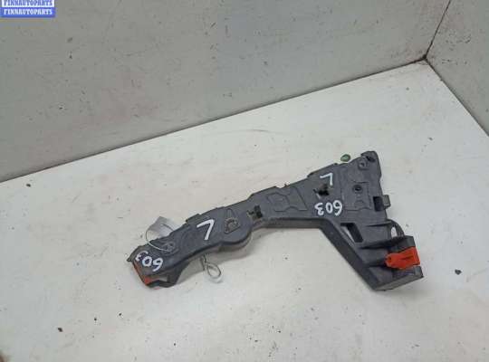 купить Кронштейн бампера переднего на Opel Astra H (2004-2009)