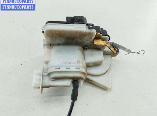 купить Замок двери задней правой на Volkswagen Golf-3