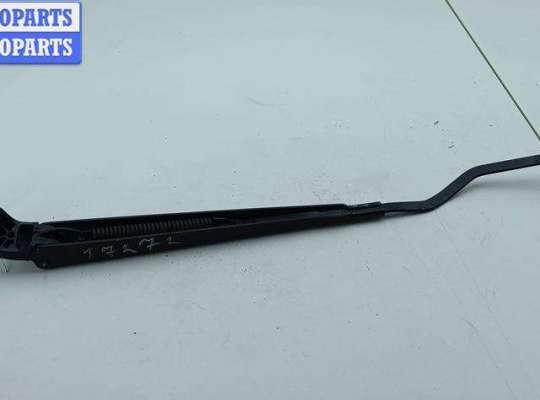 Поводок дворника на Citroen Xsara (N1)