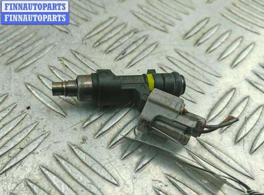 Форсунка топливная RN1567247 на Renault Laguna III (2008-2015)