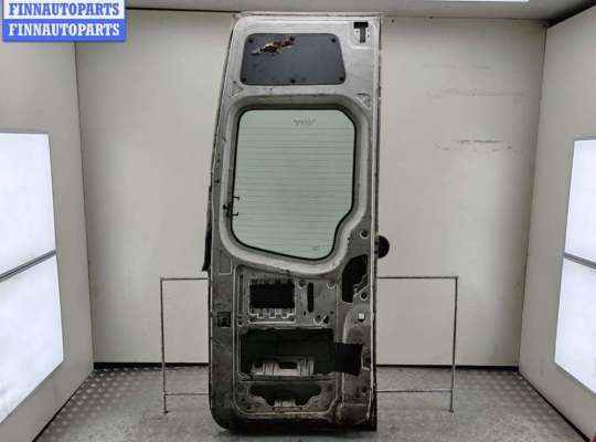 купить Дверь задняя распашная правая на Volkswagen Crafter