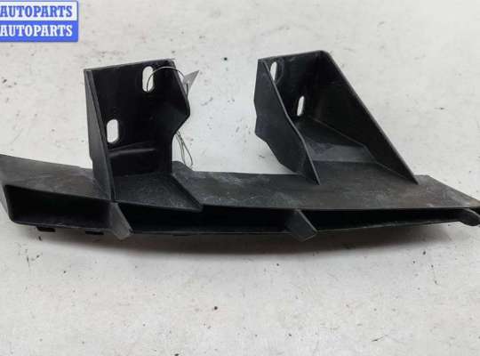 купить Кронштейн бампера переднего на Audi Q7 4L (2005-2015)