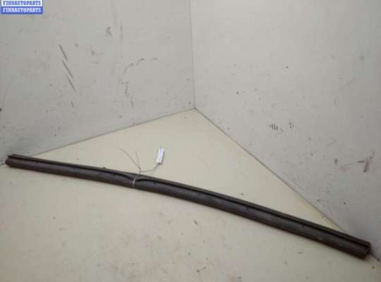 купить Уплотнитель двери задней правой на Ford Transit (2006-2014)