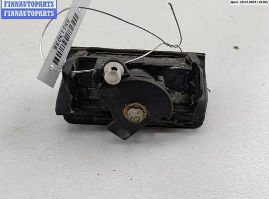 купить Кнопка открывания багажника на Volkswagen Golf-3