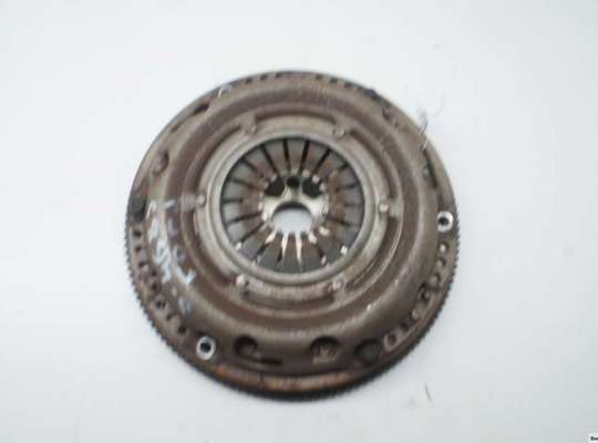 купить Маховик на Ford Focus II (2004-2011)