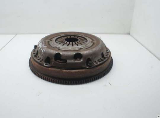 купить Маховик на Ford Focus II (2004-2011)