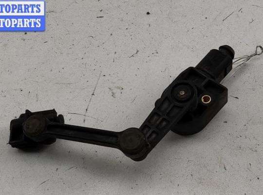 купить Датчик клиренса на Audi Q7 4L (2005-2015)