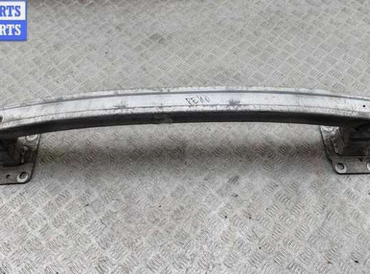 Купить Усилитель бампера переднего на Renault Megane II (2002-2008) Усилитель бампера переднего RN1570874 на Renault Megane II (2002-2008)