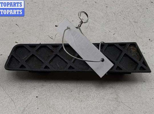 купить Решётка (заглушка) в бампер на Ford S-Max