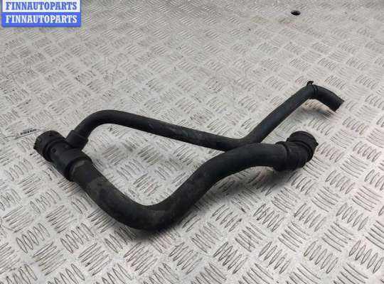 купить Патрубок радиатора на Volkswagen Passat B5