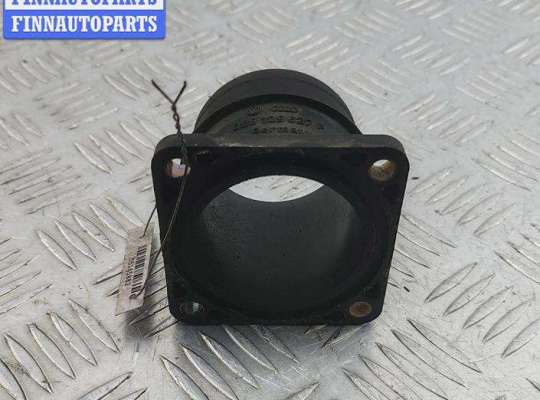 купить Патрубок на Volkswagen Transporter T4