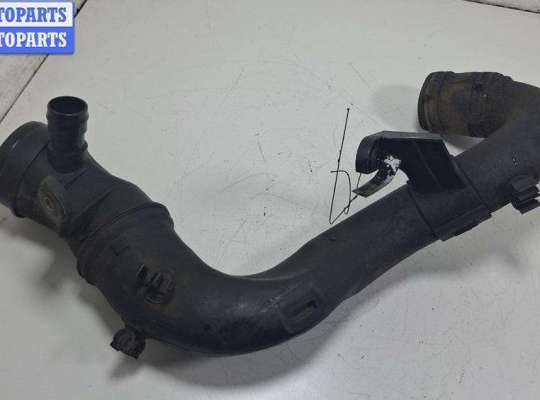 купить Патрубок воздушного фильтра на Volkswagen Golf-4