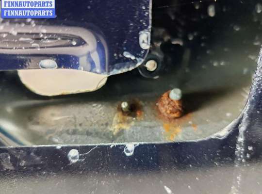 Крышка багажника на Ford Focus I