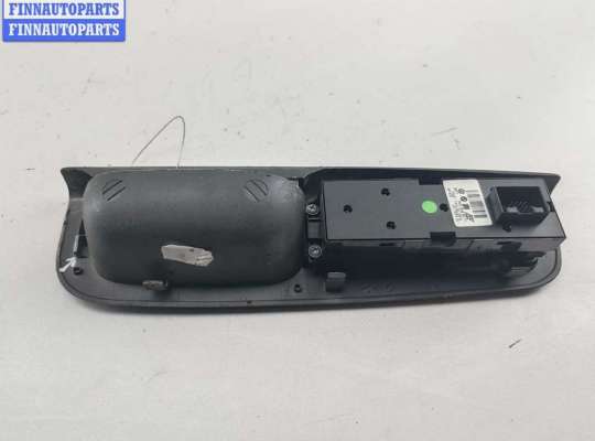 купить Ручка двери внутренняя задняя левая на Ford Galaxy (2000-2006)