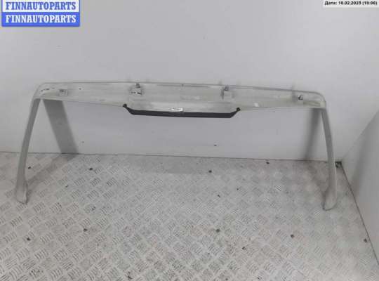 купить Накладка двери (крышки) багажника на Volkswagen Passat B5+ (GP)