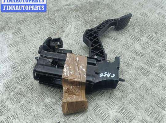 купить Педаль сцепления на Volkswagen Golf-4