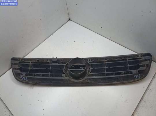 купить Решетка радиатора на Opel Zafira A (1999-2005)