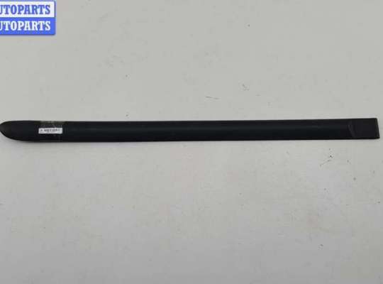 Молдинг двери задней правой OP2368326 на Opel Vectra B (1995-2002)