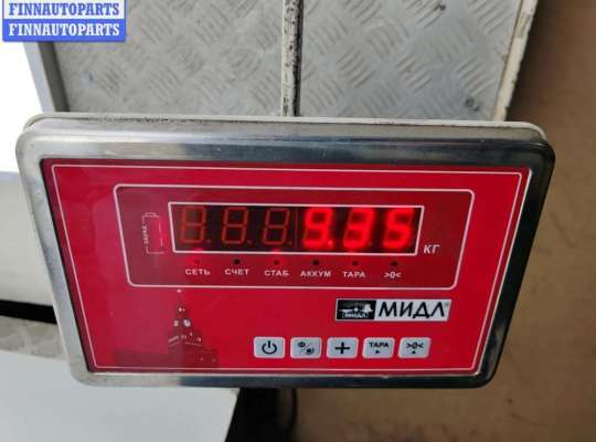 купить Обшивка двери задней правой (дверная карта) на Audi 80 B4 (1991-1996)