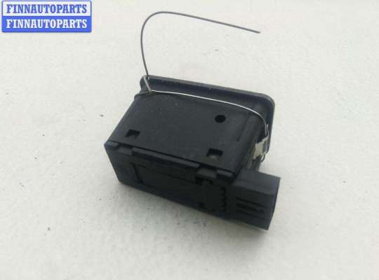 купить Кнопка стеклоподъемника заднего левого на Opel Omega B (1994-2003)