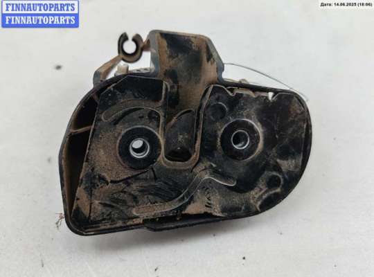 купить Замок двери задней правой на Volkswagen Caddy (2004-2010)
