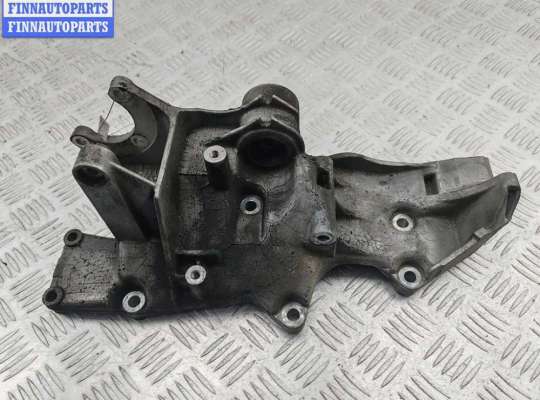 купить Кронштейн генератора на Volkswagen Passat B5