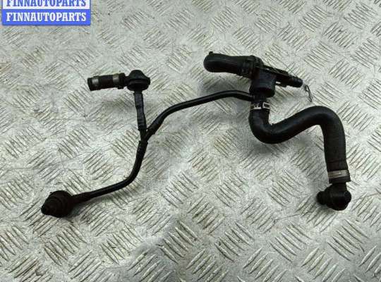 Купить Трубка вакуумная на Audi A4 B6 (2001-2004) Трубка вакуумная AU1752071 на Audi A4 B6 (2001-2004)