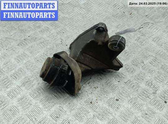 купить Кронштейн КПП опорный на Audi A6 C5 (1997-2005)