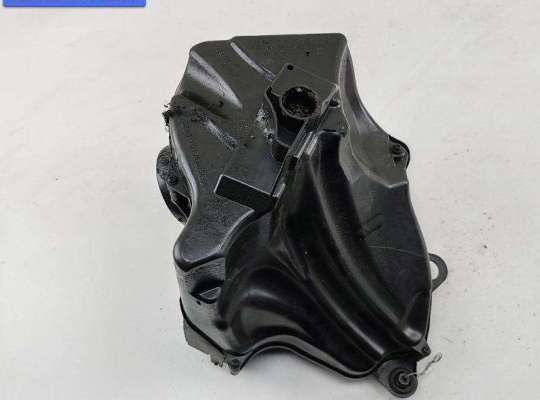 купить Корпус воздушного фильтра на BMW 3 E90/E91/E92/E93 (2005-2013)