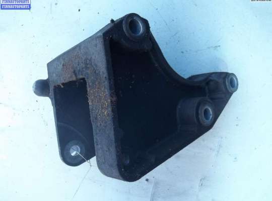 купить Кронштейн КПП опорный на Opel Vectra C (2002-2008)