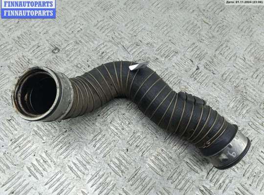 купить Патрубок интеркулера на Mercedes C-Class W203 (2000-2006)