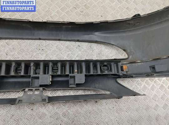 Бампер передний на Peugeot 307