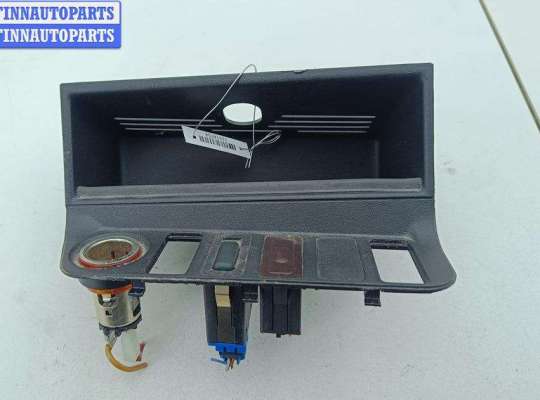 Купить Прикуриватель на BMW 3 E36 (1991-2000) Прикуриватель BM3494812 на BMW 3 E36 (1991-2000)