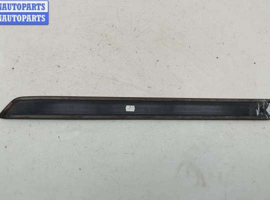 купить Молдинг двери задней правой на Skoda Fabia mk2 (5J)