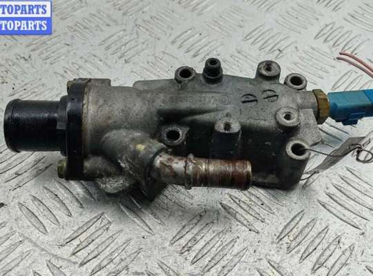 купить Корпус термостата на Peugeot 307