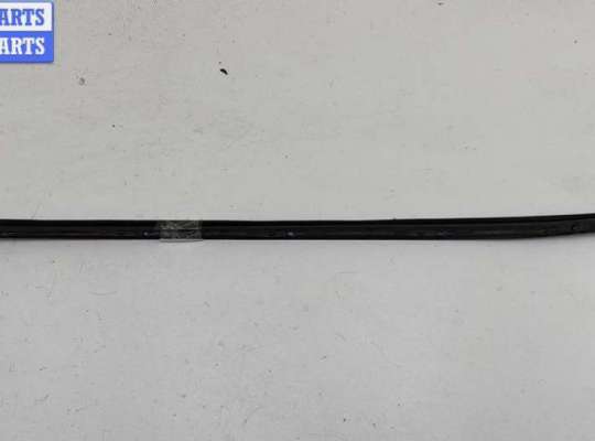 купить Молдинг лобового стекла на Ford Mondeo III (2000-2007)