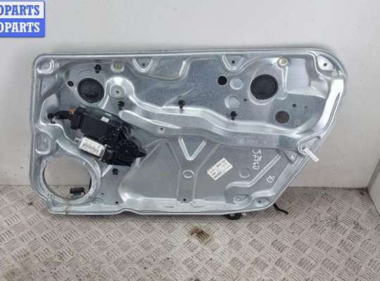 купить Стеклоподъемник электрический передний правый на Volkswagen Passat B5+ (GP)