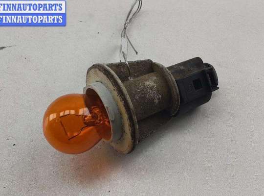 купить Патрон лампы указателя поворота на Skoda Octavia mk1 (A4 1U) 1996-2010