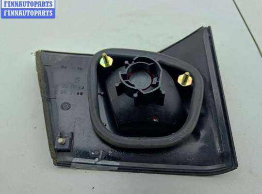 купить Фонарь крышки багажника правый на Mitsubishi Carisma