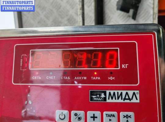 купить Петля двери передней левой на Volkswagen Passat B6