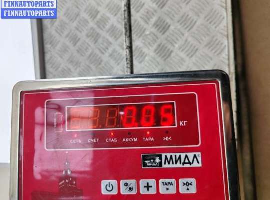 купить Датчик парковки (парктроник) передний на Audi A6 C6 (2004-2011)