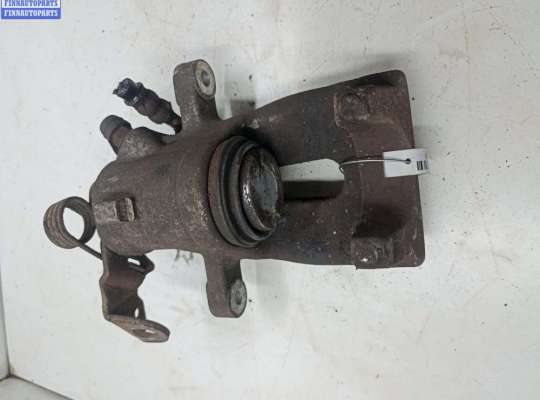 Суппорт на Opel Zafira A